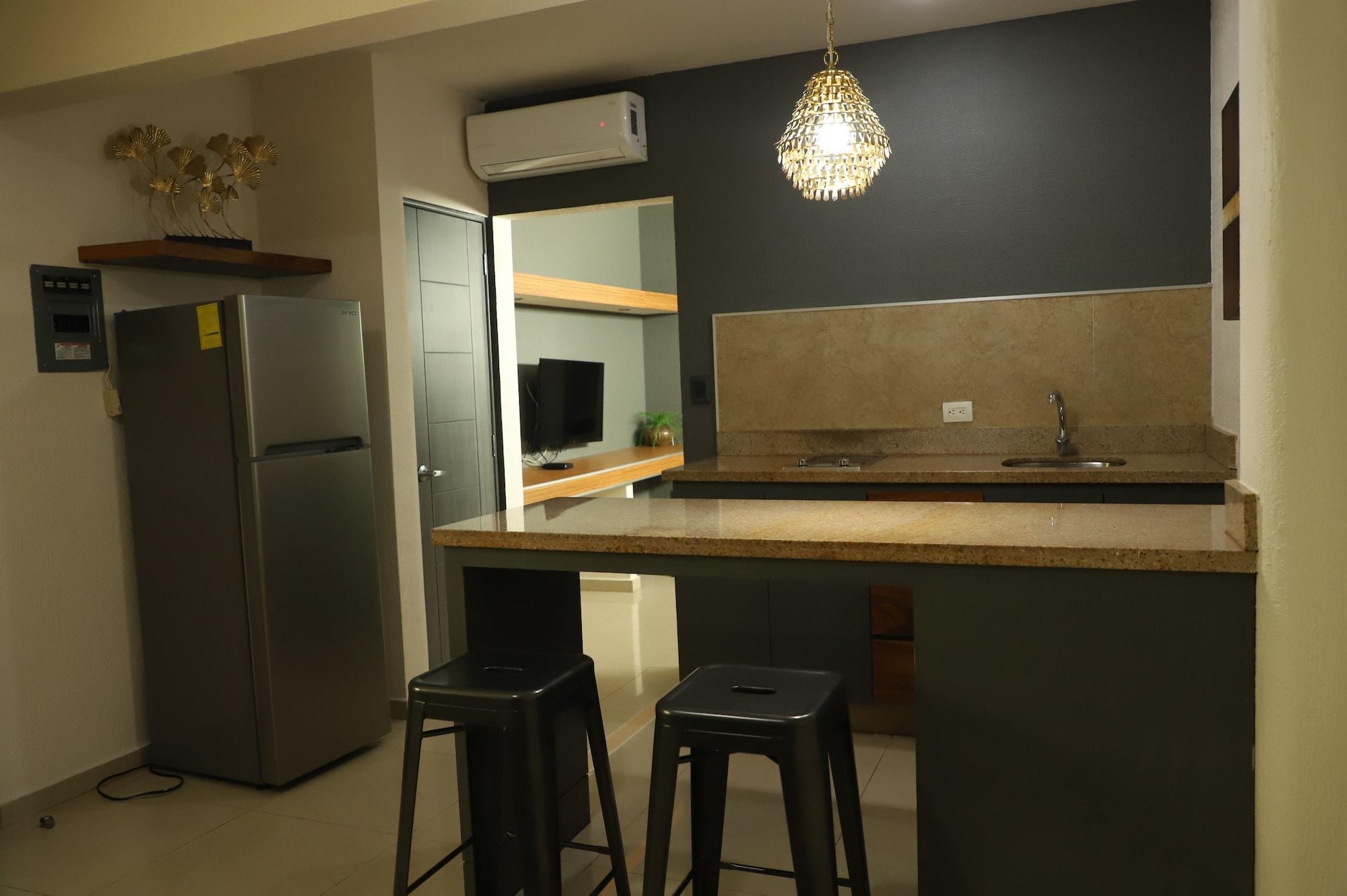 Homesuites Zaragoza Culiacán エクステリア 写真