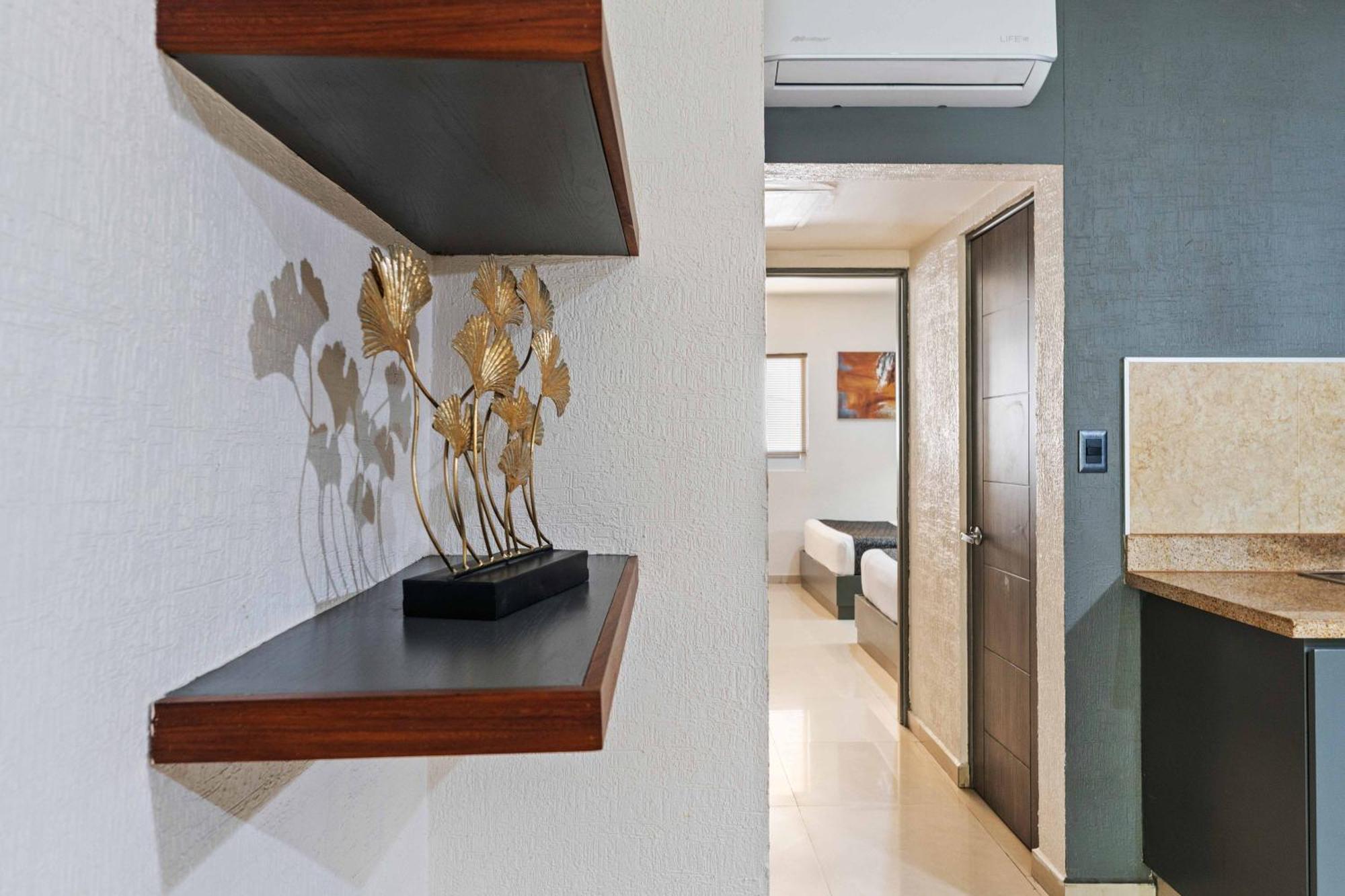 Homesuites Zaragoza Culiacán エクステリア 写真
