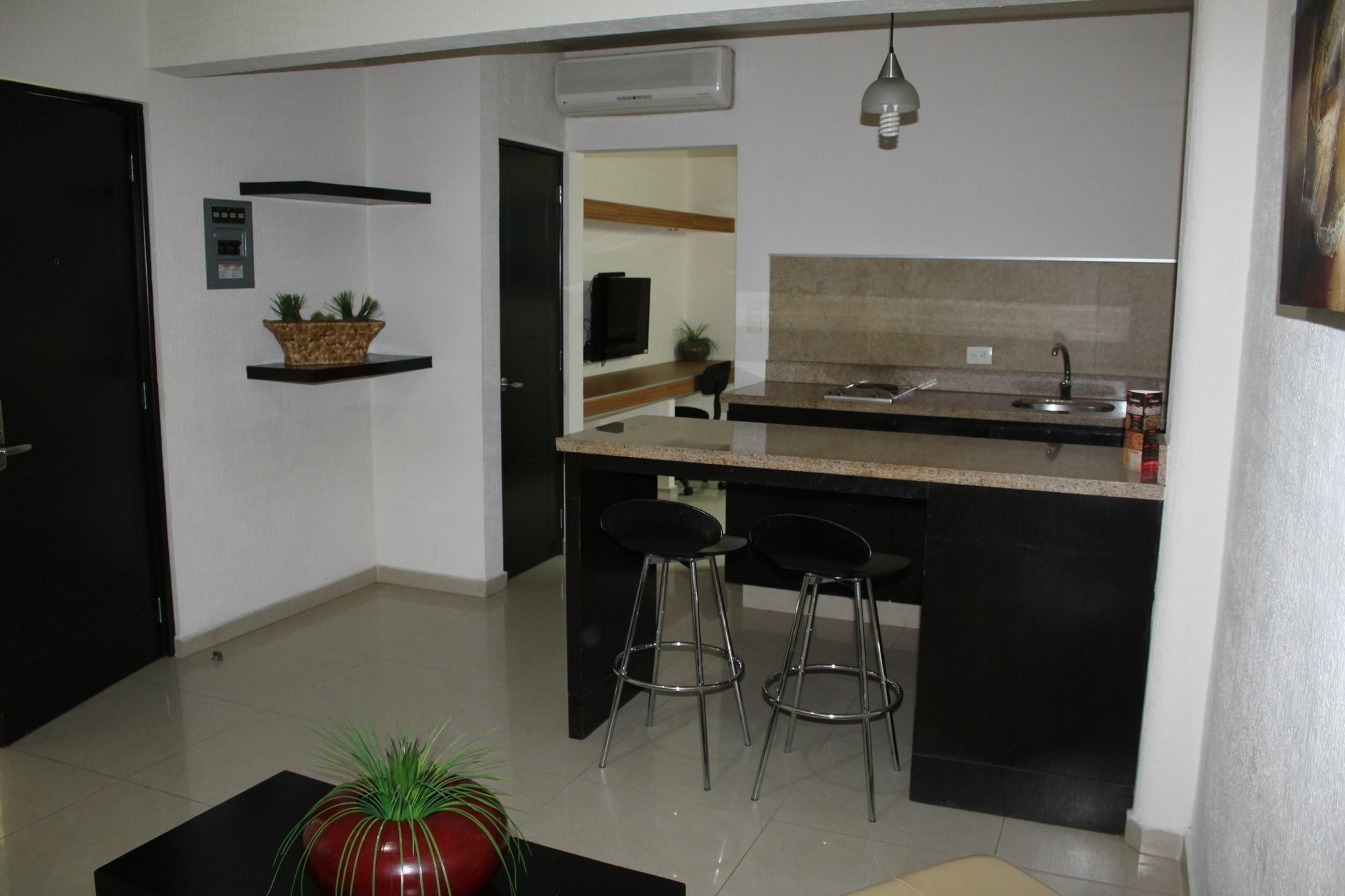 Homesuites Zaragoza Culiacán エクステリア 写真