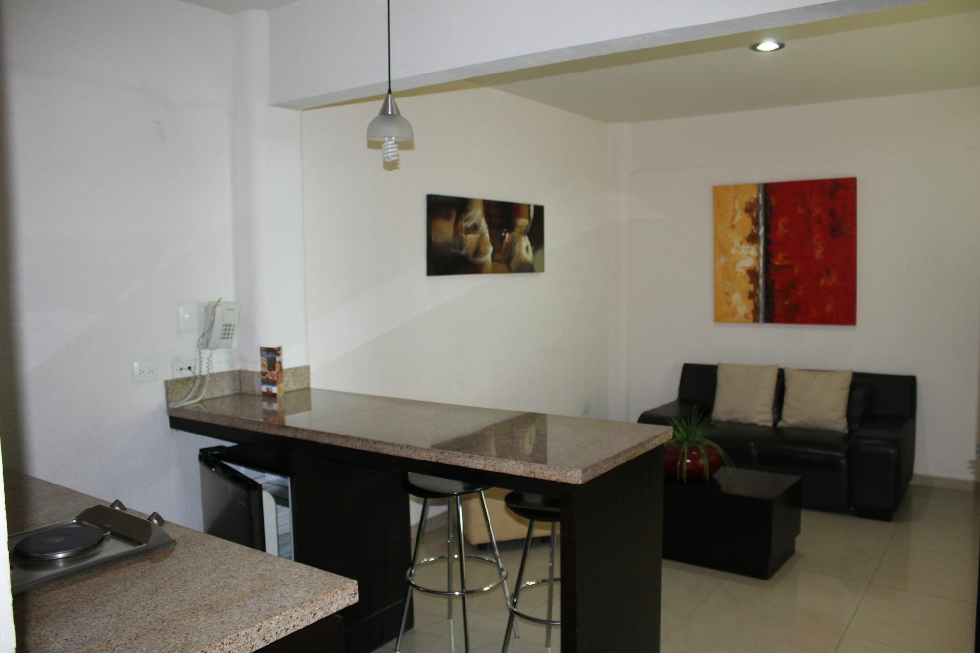 Homesuites Zaragoza Culiacán エクステリア 写真